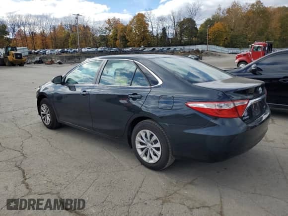 2015 Toyota Camry SE z VIN 4T1BF1FK4FU997605, wystawiony jako Copart lot #90106375 z przebiegiem 96 109 mil mil oraz Szkoda całkowita • Salvage title. Historia ofert i sprzedaży dostępna na DreamBid. Obrazek 2.