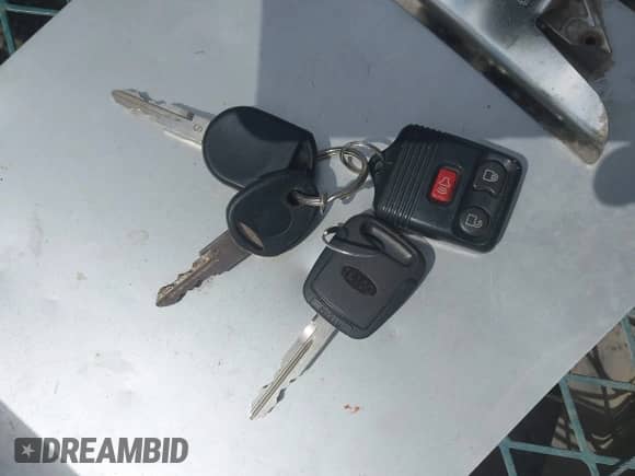 2008 Ford F-150 XLT с VIN 1FTPW14V48KD62518, выставлен на аукционе IAAI как лот 43137175 с пробегом 95 757 миль миль и . История ставок и продаж доступна на DreamBid. Изображение 11.