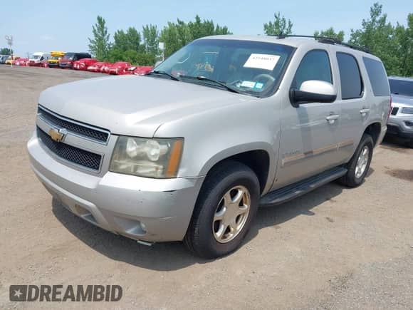 2007 Chevrolet Tahoe LTZ with VIN 1GNFC13027R235130, listed as a IAAI auction lot 42548037 with 181,263 mi miles and . Bid and sale history available at DreamBid. Image 2.