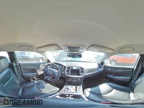 2019 Chrysler 300 Limited с VIN 2C3CCAEG9KH528106, выставлен на аукционе Copart как лот 80465925 с пробегом 120 921 миль миль и Списание • Salvage title. История ставок и продаж доступна на DreamBid. Изображение 14.