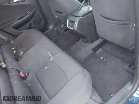 2022 Chevrolet Malibu LT z VIN 1G1ZD5ST3NF127922, wystawiony jako IAAI lot #43351328 z przebiegiem 82 036 mil mil oraz . Historia ofert i sprzedaży dostępna na DreamBid. Obrazek 8.