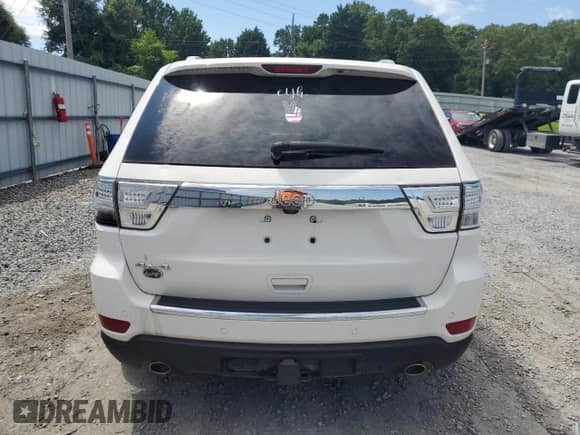 2011 Jeep Grand Cherokee Overland with VIN 1J4RR6GT8BC681245, listed as a Copart auction lot 70339945 with 185,894 mi miles and Salvage title. Bid and sale history available at DreamBid. Image 6.