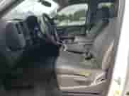 2017 Chevrolet Silverado 1500 Work Truck с VIN 3GCPCNEH0HG379865, выставлен на аукционе Copart как лот 54529325 с пробегом 146 613 миль миль и Списание • Salvage title. История ставок и продаж доступна на DreamBid. Изображение 7.