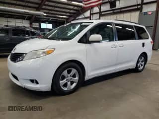 2012 Toyota Sienna LE AAS with VIN 5TDKK3DC8CS183318, listed as a Copart auction lot 81241035 with 275,863 mi miles and Clean title. Bid and sale history available at DreamBid. Image 1.