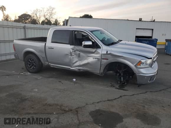 2017 Ram 1500 Laramie with VIN 1C6RR7NM3HS882645, listed as a Copart auction lot 86710764 with 57,821 mi miles and Salvage title. Bid and sale history available at DreamBid. Image 4.