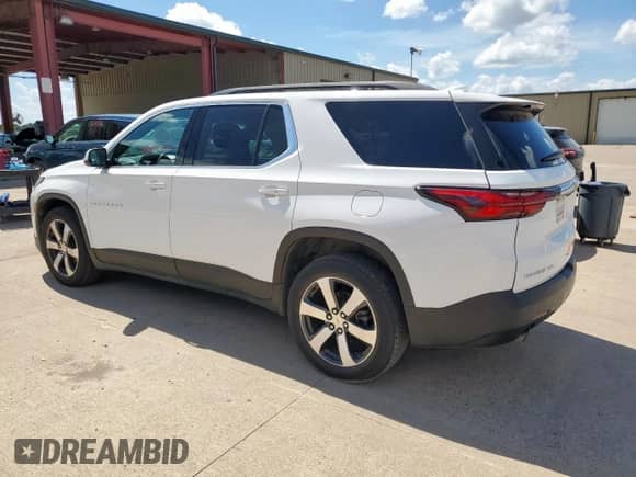 2022 Chevrolet Traverse LT with VIN 1GNEVHKW4NJ125857, listed as a Copart auction lot 62925165 with 139,282 mi miles and Clean title. Bid and sale history available at DreamBid. Image 2.