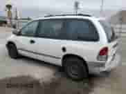 1996 Dodge Caravan z VIN 2B4FP25B1TR796843, wystawiony jako Copart lot #81982154 z przebiegiem 204 452 mil mil oraz Szkoda całkowita • Salvage title. Historia ofert i sprzedaży dostępna na DreamBid. Obrazek 2.