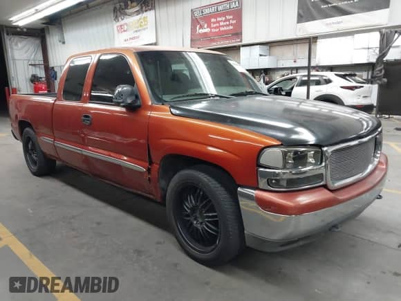 2001 GMC Sierra 1500 SLE с VIN 1GTEC19T11Z172437, выставлен на аукционе IAAI как лот 42549447 с пробегом 162 329 миль миль и . История ставок и продаж доступна на DreamBid. Изображение 1.