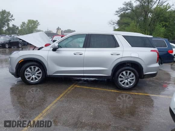 2025 Hyundai Palisade SEL z VIN KM8R2DGE2SU947512, wystawiony jako IAAI lot #43295191 z przebiegiem 3 416 mil mil oraz . Historia ofert i sprzedaży dostępna na DreamBid. Obrazek 15.