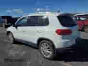 2017 Volkswagen Tiguan с VIN WVGMV7AX1HK040770, выставлен на аукционе Copart как лот 81105615 с пробегом 311 727 миль миль и Списание • Salvage title. История ставок и продаж доступна на DreamBid. Изображение 2.