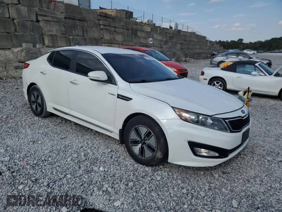 2015 Kia Optima LX z VIN KNAGM4A79F5635426, wystawiony jako Copart lot #71906345 z przebiegiem Nie podano mil oraz Szkoda całkowita • Salvage title. Historia ofert i sprzedaży dostępna na DreamBid. Obrazek 4.