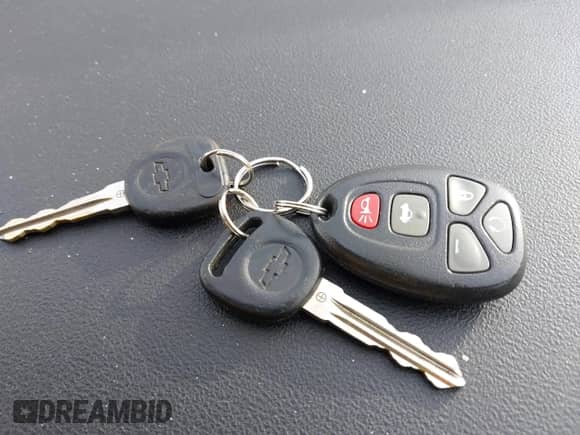 2008 Chevrolet Impala LT z VIN 2G1WC583489195849, wystawiony jako IAAI lot #43511173 z przebiegiem 183 225 mil mil oraz . Historia ofert i sprzedaży dostępna na DreamBid. Obrazek 11.