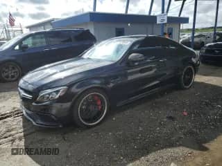 2018 Mercedes-Benz C 63 S AMG z VIN WDDWJ8HB6JF726803, wystawiony jako Copart lot #71218855 z przebiegiem 67 986 mil mil oraz Szkoda całkowita • Salvage title. Historia ofert i sprzedaży dostępna na DreamBid. Obrazek 1.