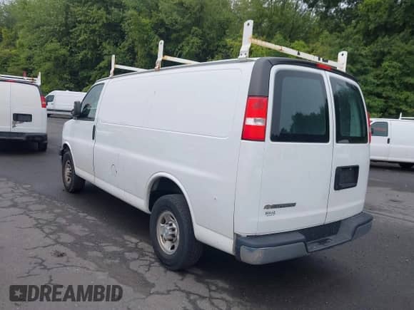 2018 Chevrolet Express Cargo с VIN 1GCWGAFP9J1287902, выставлен на аукционе IAAI как лот 42993028 с пробегом 138 083 миль миль и . История ставок и продаж доступна на DreamBid. Изображение 3.