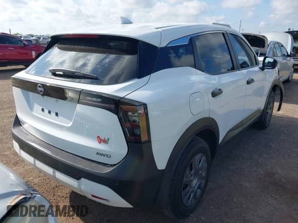 2025 Nissan Kicks S with VIN 3N8AP6BB1SL379831, listed as a IAAI auction lot 42922974 with 3,973 mi miles and . Bid and sale history available at DreamBid. Image 4.