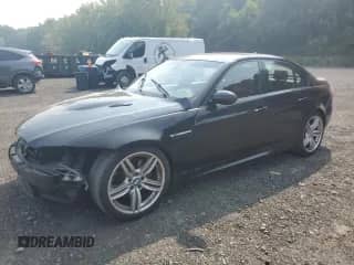 2009 BMW M3 с VIN WBSPM93509E201470, выставлен на аукционе Copart как лот 67328615 с пробегом 65 272 миль миль и Списание • Salvage title. История ставок и продаж доступна на DreamBid. Изображение 1.