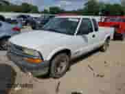 2000 Chevrolet S-10 LS z VIN 1GCCS1942Y8117773, wystawiony jako Copart lot #67828283 z przebiegiem 282 106 mil mil oraz Szkoda całkowita • Salvage title. Historia ofert i sprzedaży dostępna na DreamBid. Obrazek 1.