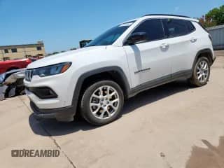2023 Jeep Compass Latitude Lux with VIN 3C4NJDFN5PT508457, listed as a Copart auction lot 63690655 with 25,297 mi miles and Salvage title. Bid and sale history available at DreamBid. Image 1.