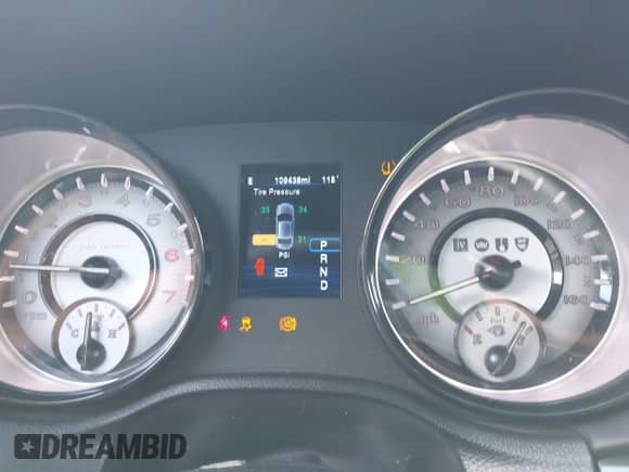 2013 Chrysler 300 C John Varvatos Limited Edition with VIN 2C3CCADT6DH693550, listed as a IAAI auction lot 42241077 with 109,438 mi miles and . Bid and sale history available at DreamBid. Image 7.