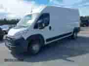 2023 Ram ProMaster Cargo z VIN 3C6LRVDG1PE563915, wystawiony jako IAAI lot #43157899 z przebiegiem 60 680 mil mil oraz . Historia ofert i sprzedaży dostępna na DreamBid. Obrazek 2.