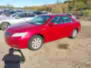 2007 Toyota Camry z VIN 4T1BB46K37U013858, wystawiony jako IAAI lot #43531080 z przebiegiem Nie podano mil oraz . Historia ofert i sprzedaży dostępna na DreamBid. Obrazek 2.