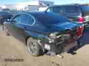 2019 BMW 5 Series 530e xDrive z VIN WBAJB1C58KB375764, wystawiony jako IAAI lot #40611361 z przebiegiem 45 895 mil mil oraz . Historia ofert i sprzedaży dostępna na DreamBid. Obrazek 3.