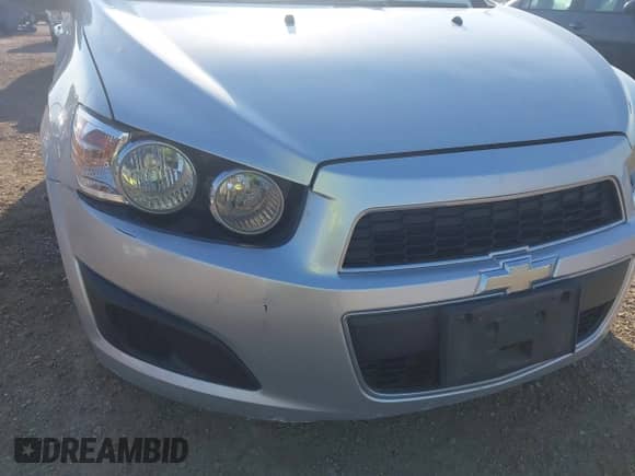 2012 Chevrolet Sonic LT с VIN 1G1JC5SHXC4119935, выставлен на аукционе IAAI как лот 43372846 с пробегом 69 685 миль миль и . История ставок и продаж доступна на DreamBid. Изображение 6.