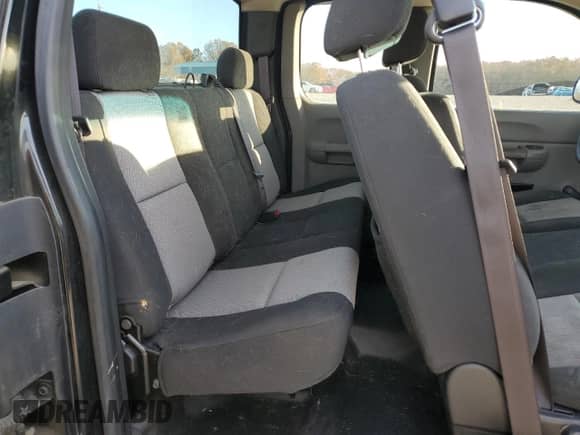 2008 GMC Sierra 1500 SLE2 z VIN 2GTEK19JX81300128, wystawiony jako Copart lot #84762434 z przebiegiem 132 853 mil mil oraz Szkoda całkowita • Salvage title. Historia ofert i sprzedaży dostępna na DreamBid. Obrazek 10.