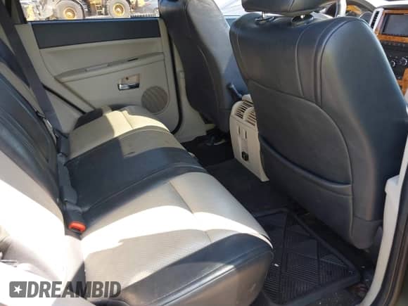 2008 Jeep Grand Cherokee Limited z VIN 1J8HR58258C118804, wystawiony jako IAAI lot #42823533 z przebiegiem 161 686 mil mil oraz . Historia ofert i sprzedaży dostępna na DreamBid. Obrazek 8.