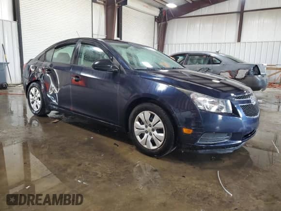 2014 Chevrolet Cruze LS with VIN 1G1PA5SG3E7452325, listed as a Copart auction lot 80617045 with 108,110 mi miles and Salvage title. Bid and sale history available at DreamBid. Image 4.