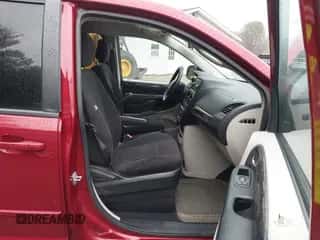 2011 Dodge Grand Caravan Mainstreet with VIN 2D4RN3DGXBR674248, listed as a IAAI auction lot 43385068 with 61,861 mi miles and . Bid and sale history available at DreamBid. Image 5.