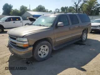 2004 Chevrolet Suburban LT with VIN 1GNFK16Z44J162236, listed as a Copart auction lot 84602715 with 363,590 mi miles and Salvage title. Bid and sale history available at DreamBid. Image 1.