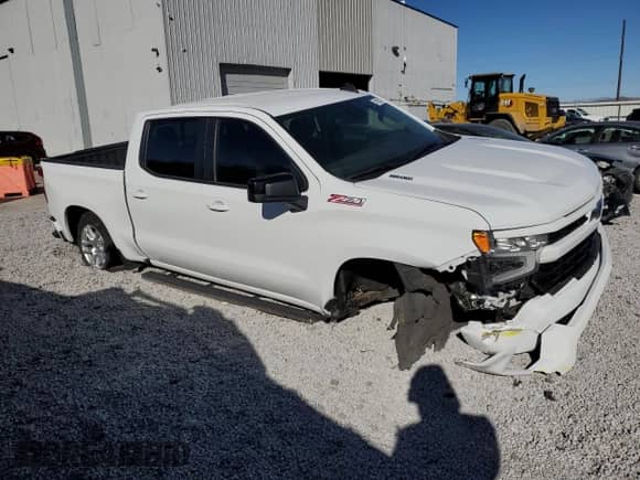 2022 Chevrolet Silverado 1500 RST z VIN 1GCUDEET9NZ568868, wystawiony jako Copart lot #41920785 z przebiegiem 22 897 mil mil oraz Szkoda całkowita • Salvage title. Historia ofert i sprzedaży dostępna na DreamBid. Obrazek 4.