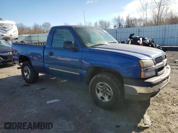 2004 Chevrolet Silverado 1500 Work Truck z VIN 1GCEK14V64Z174913, wystawiony jako Copart lot #48221505 z przebiegiem 130 892 mil mil oraz Czysty tytuł • Clean title. Historia ofert i sprzedaży dostępna na DreamBid. Obrazek 4.