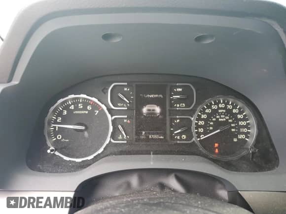 2019 Toyota Tundra SR5 с VIN 5TFDY5F19KX836732, выставлен на аукционе Copart как лот 81061655 с пробегом 87 093 миль миль и Списание • Salvage title. История ставок и продаж доступна на DreamBid. Изображение 9.