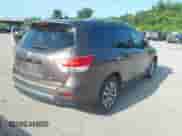 2015 Nissan Pathfinder S с VIN 5N1AR2MN7FC671003, выставлен на аукционе IAAI как лот 42447755 с пробегом 289 537 миль миль и . История ставок и продаж доступна на DreamBid. Изображение 4.