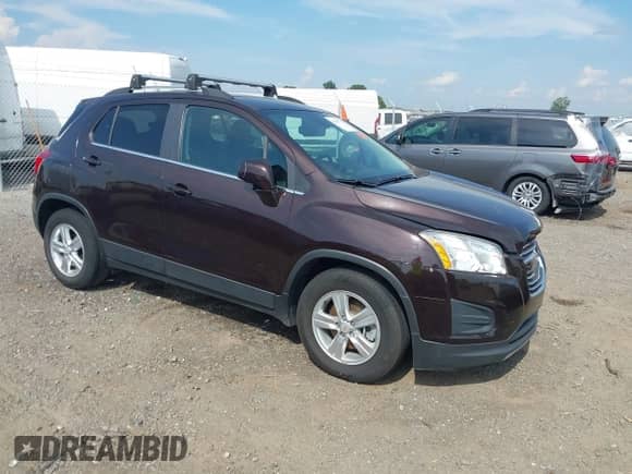 2015 Chevrolet Trax LT z VIN KL7CJLSB6FB115464, wystawiony jako IAAI lot #42995772 z przebiegiem 96 663 mil mil oraz . Historia ofert i sprzedaży dostępna na DreamBid. Obrazek 1.