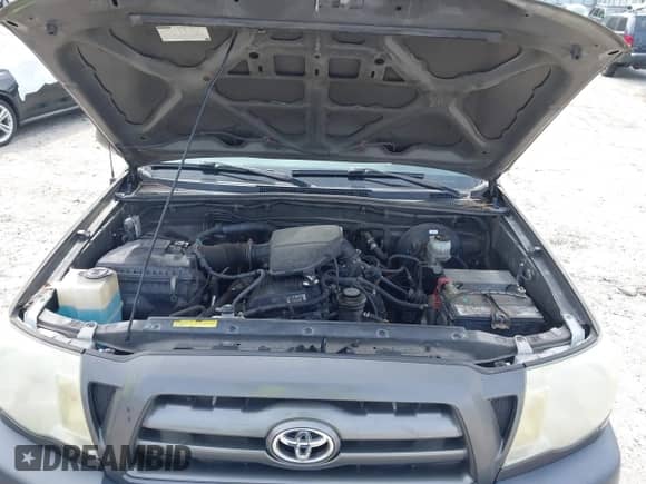 2010 Toyota Tacoma with VIN 5TENX4CN4AZ687209, listed as a IAAI auction lot 41813146 with 147,353 mi miles and . Bid and sale history available at DreamBid. Image 10.