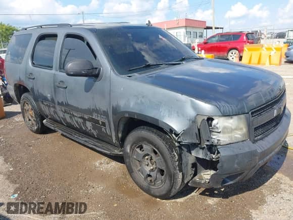 2009 Chevrolet Tahoe LS с VIN 1GNFC13C19R302930, выставлен на аукционе IAAI как лот 42955261 с пробегом 261 252 миль миль и . История ставок и продаж доступна на DreamBid. Изображение 1.