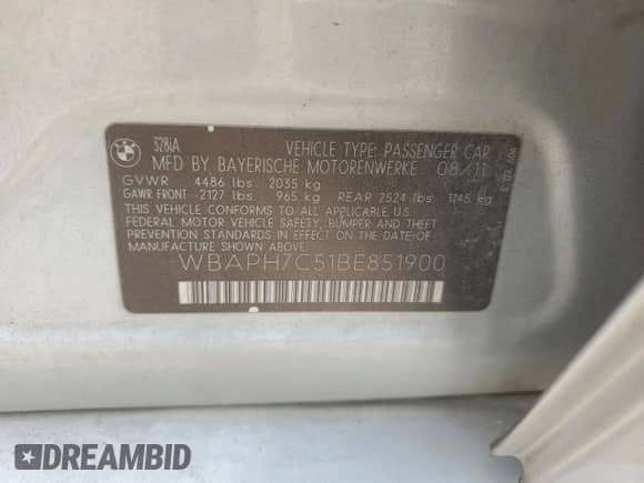 2011 BMW 3 Series 328i с VIN WBAPH7C51BE851900, выставлен на аукционе Copart как лот 82779525 с пробегом 184 806 миль миль и Чистый • Clean title. История ставок и продаж доступна на DreamBid. Изображение 12.