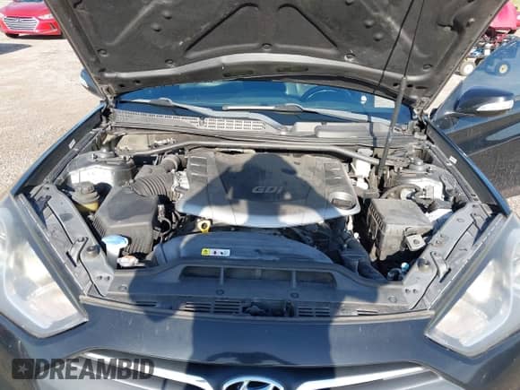 2015 Hyundai Genesis Coupe 3.8L Base with VIN KMHHU6KJ2FU125997, listed as a IAAI auction lot 42995146 with 90,310 mi miles and . Bid and sale history available at DreamBid. Image 10.