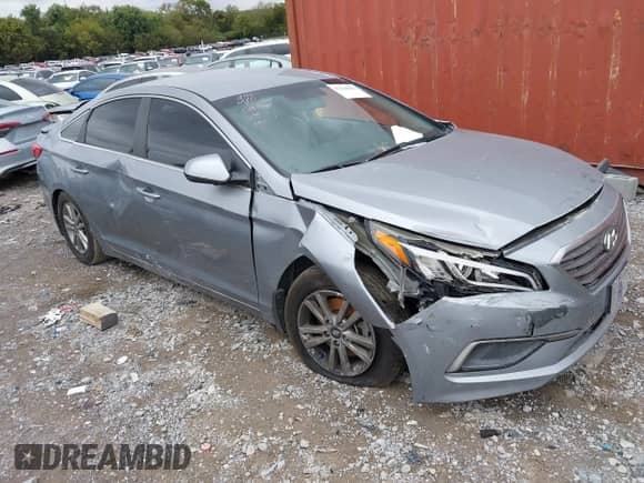 2016 Hyundai Sonata SE z VIN 5NPE24AFXGH335533, wystawiony jako IAAI lot #43360822 z przebiegiem 100 770 mil mil oraz . Historia ofert i sprzedaży dostępna na DreamBid. Obrazek 1.