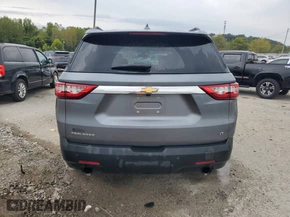 2020 Chevrolet Traverse LT Cloth z VIN 1GNERGKW4LJ322474, wystawiony jako Copart lot #71792995 z przebiegiem 72 734 mil mil oraz Szkoda całkowita • Salvage title. Historia ofert i sprzedaży dostępna na DreamBid. Obrazek 6.