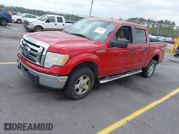 2010 Ford F-150 XL z VIN 1FTEW1E81AFB34071, wystawiony jako IAAI lot #41928875 z przebiegiem 202 665 mil mil oraz . Historia ofert i sprzedaży dostępna na DreamBid. Obrazek 19.