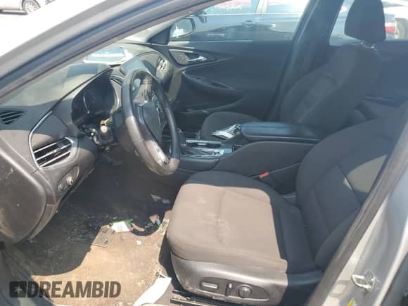 2018 Chevrolet Malibu Hybrid с VIN 1G1ZF5SU9JF154748, выставлен на аукционе Copart как лот 64982215 с пробегом Не указан миль и Чистый • Clean title. История ставок и продаж доступна на DreamBid. Изображение 7.