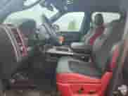 2016 Ram 1500 Rebel z VIN 1C6RR7YT8GS294760, wystawiony jako Copart lot #66306145 z przebiegiem 119 365 mil mil oraz Szkoda całkowita • Salvage title. Historia ofert i sprzedaży dostępna na DreamBid. Obrazek 7.