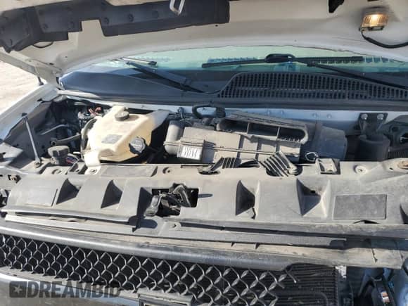 2018 Chevrolet Express Cargo с VIN 1GCWGAFG3J1331358, выставлен на аукционе Copart как лот 48845795 с пробегом 118 894 миль миль и Списание • Salvage title. История ставок и продаж доступна на DreamBid. Изображение 12.