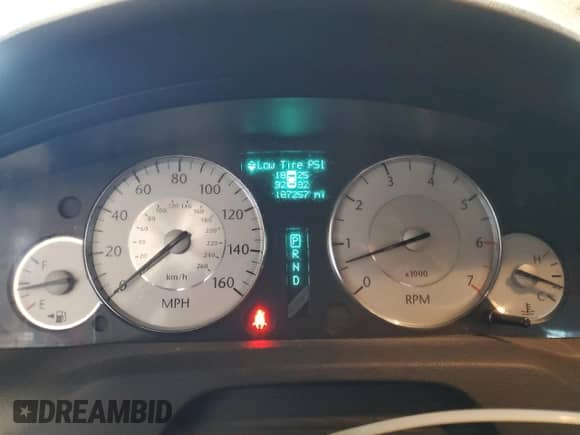 2008 Chrysler 300 C с VIN 2C3LK63H88H120880, выставлен на аукционе Copart как лот 56053385 с пробегом 187 257 миль миль и Списание • Salvage title. История ставок и продаж доступна на DreamBid. Изображение 9.