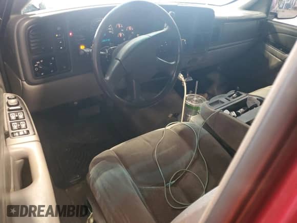 2004 Chevrolet Tahoe LT with VIN 1GNEK13Z94J281741, listed as a Copart auction lot 80125185 with 16,404 mi miles and Salvage title. Bid and sale history available at DreamBid. Image 8.