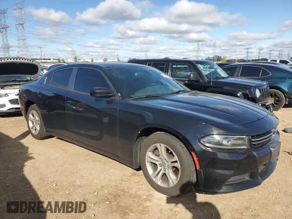 2015 Dodge Charger SE with VIN 2C3CDXBG8FH927647, listed as a Copart auction lot 82693525 with 178,780 mi miles and Clean title. Bid and sale history available at DreamBid. Image 4.